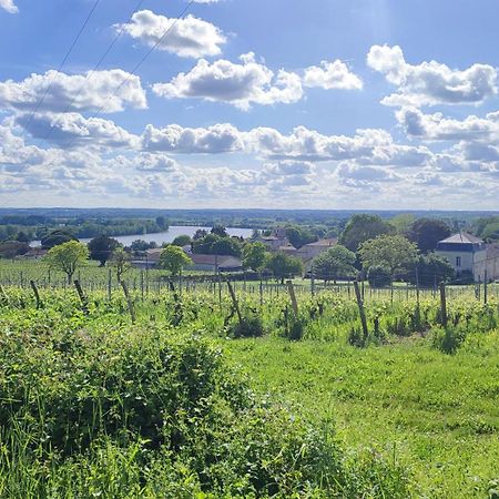Maison Charmeilles - La Suite Pomerol Fronsac  エクステリア 写真